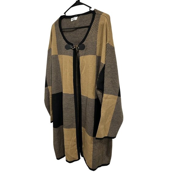 Birch NY NWT Tan Black Plaid Acrylic Cardigan Sweater Front Clasp Closure Sz 3X - Picture 3 of 9